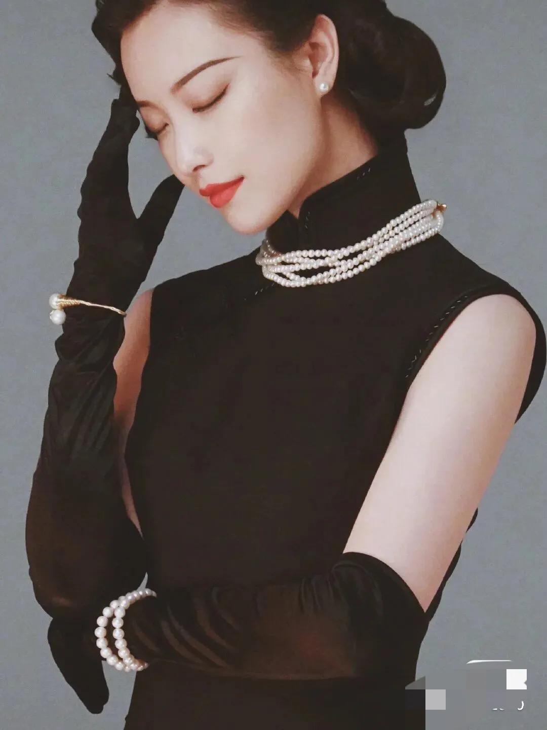 10位女星旗袍造型,有的丰满,有的文艺,还有人美的跨越世纪!