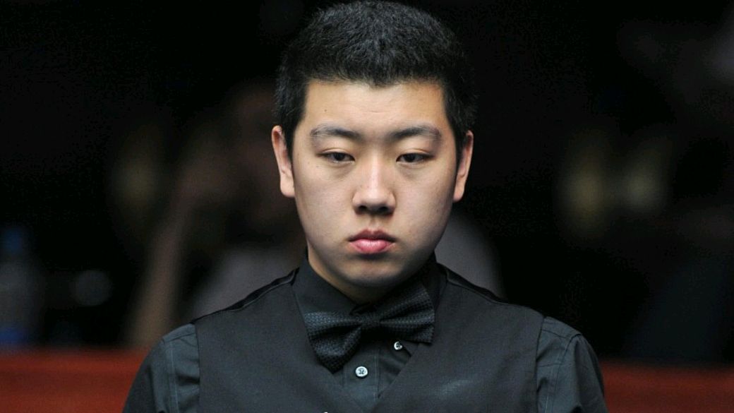 世锦赛资格赛李行手握三赛点惨遭绝杀沃顿遭遇逆转爆冷出局