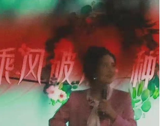 谢娜《浪姐3》路透,评论区翻车：不期待!路人缘这么差?休闲区蓝鸢梦想 - Www.slyday.coM