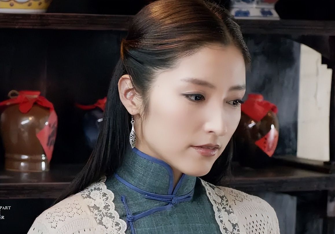 因不红落选"浪姐3",被称"张靓颖赠品",潘辰13年后重新出道