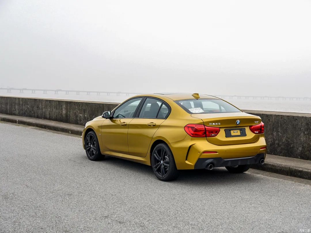 操控好、配置高，实用还有面儿，快来圆你的蓝天白云梦！休闲区蓝鸢梦想 - Www.slyday.coM