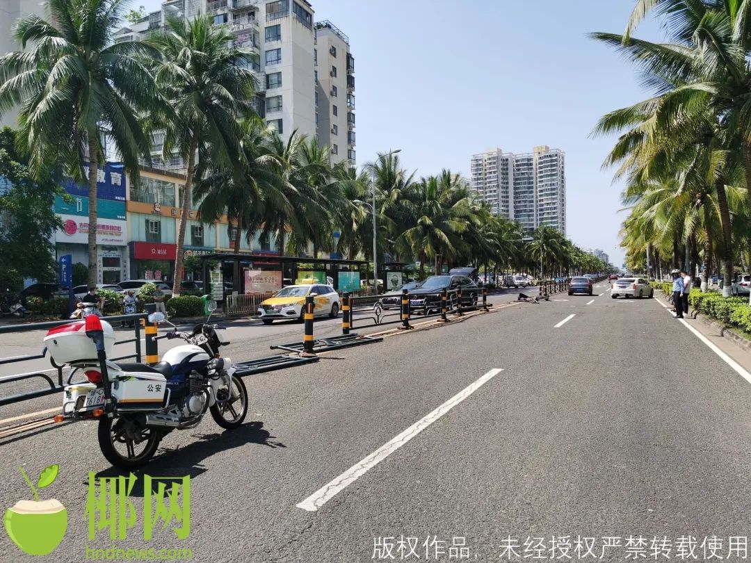 海口突发！沃尔沃越野车撞飞护栏，凯迪拉克轿车被砸中！现场视频→休闲区蓝鸢梦想 - Www.slyday.coM