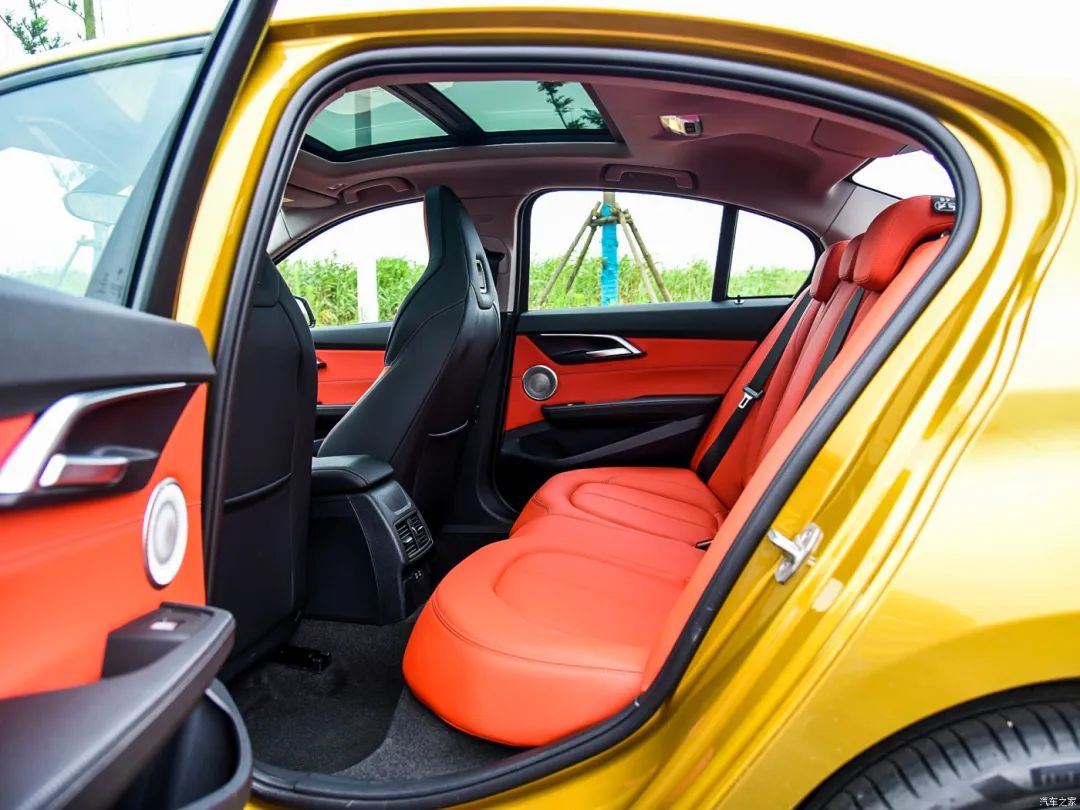 操控好、配置高，实用还有面儿，快来圆你的蓝天白云梦！休闲区蓝鸢梦想 - Www.slyday.coM