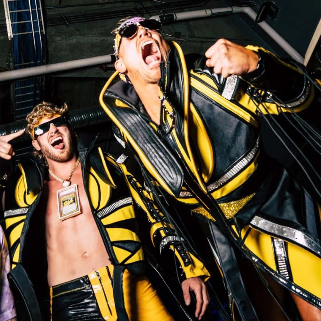 摔跤狂热大赛38幕后美图|摔跤_新浪新闻