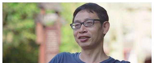 汶川地震中,丢下学生逃跑的北大才子“范跑跑”,14年后怎么样了休闲区蓝鸢梦想 - Www.slyday.coM 汶川地震中,丢下学生逃跑的北大才子“范跑跑”,14年后怎么样了休闲区蓝鸢梦想 - Www.slyday.coM