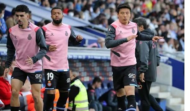 武磊进球背后,我们看到了继续改进的地方:男足差责任不只球员休闲区蓝鸢梦想 - Www.slyday.coM 武磊进球背后,我们看到了继续改进的地方:男足差责任不只球员休闲区蓝鸢梦想 - Www.slyday.coM