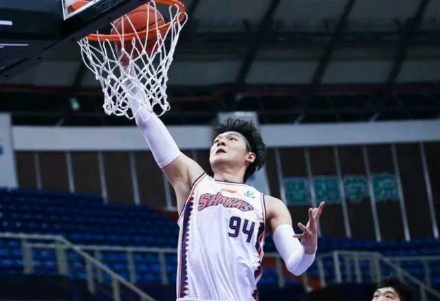 王哲林25分14篮板,上海2:0横扫深圳,打进CBA半决赛休闲区蓝鸢梦想 - Www.slyday.coM 王哲林25分14篮板,上海2:0横扫深圳,打进CBA半决赛休闲区蓝鸢梦想 - Www.slyday.coM