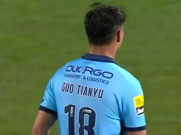 武磊进球背后,我们看到了继续改进的地方:男足差责任不只球员休闲区蓝鸢梦想 - Www.slyday.coM 武磊进球背后,我们看到了继续改进的地方:男足差责任不只球员休闲区蓝鸢梦想 - Www.slyday.coM