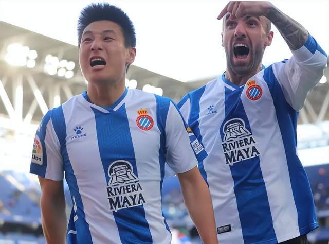 武磊火了！刷爆6大纪录，西甲官方发声，西媒+意媒盛赞：关键先生休闲区蓝鸢梦想 - Www.slyday.coM