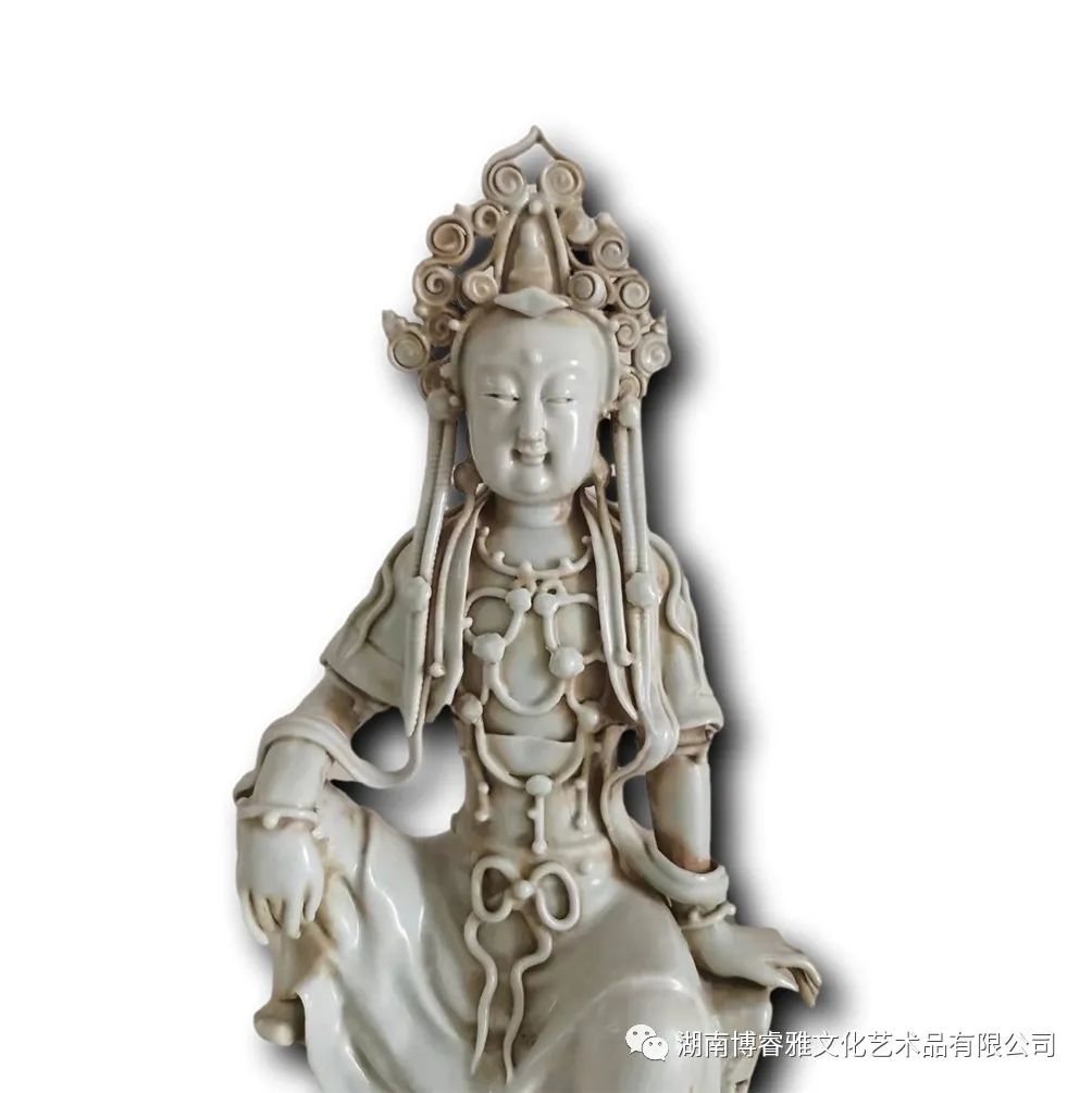 品鉴:影青釉佛像摆件