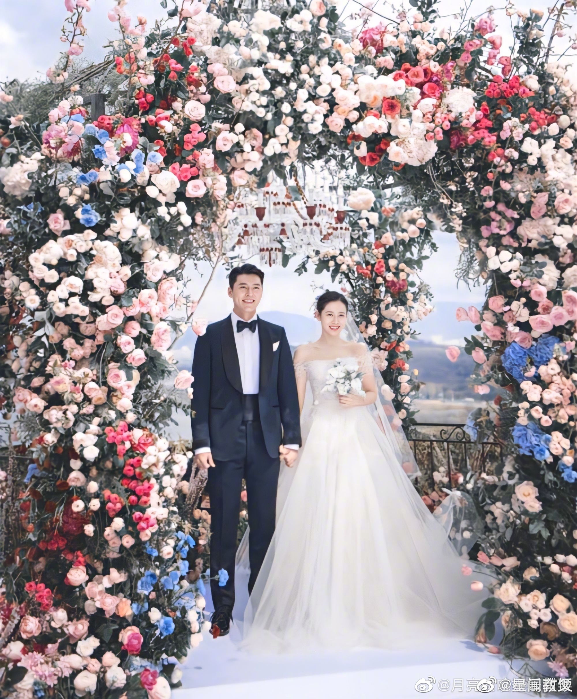 玄彬孙艺珍婚礼官方图来了