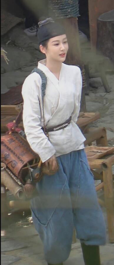 《长相思》最新路透,杨紫邓为公主抱角度扎心,他的表情挽回风评休闲区蓝鸢梦想 - Www.slyday.coM 《长相思》最新路透,杨紫邓为公主抱角度扎心,他的表情挽回风评休闲区蓝鸢梦想 - Www.slyday.coM