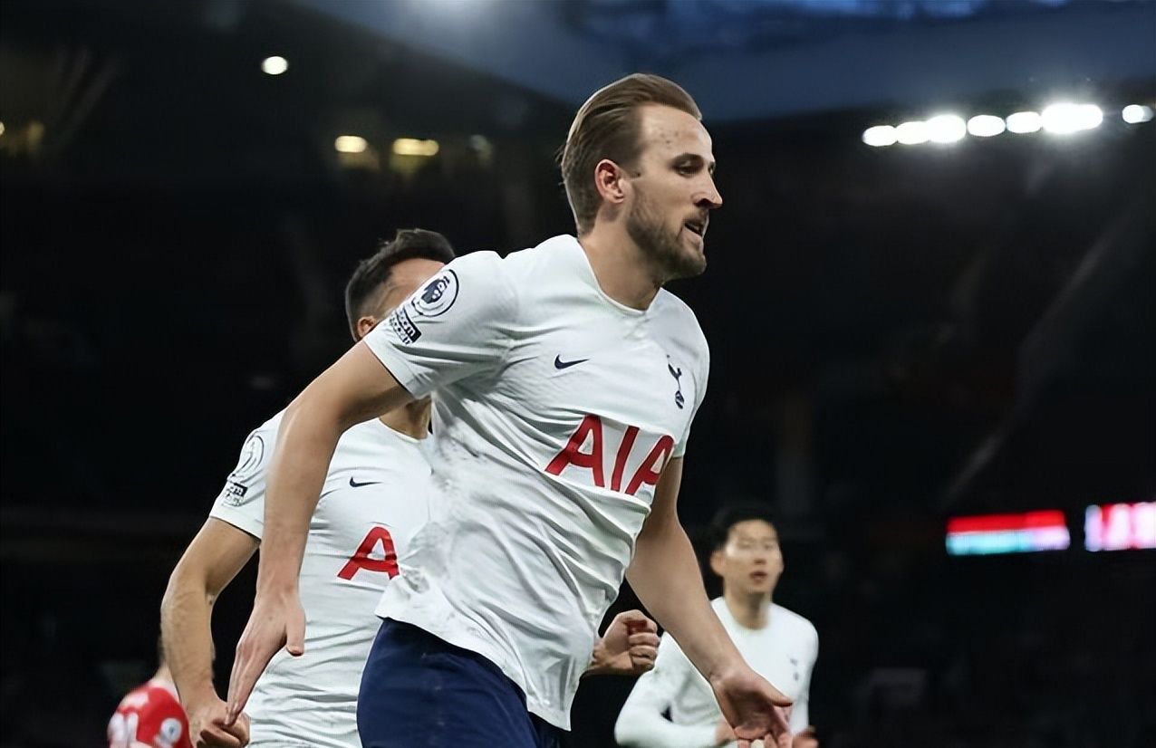 转会1+2:北伦敦双雄争抢狐狸城核心 热刺有意今夏签约新10号休闲区蓝鸢梦想 - Www.slyday.coM 转会1+2:北伦敦双雄争抢狐狸城核心 热刺有意今夏签约新10号休闲区蓝鸢梦想 - Www.slyday.coM