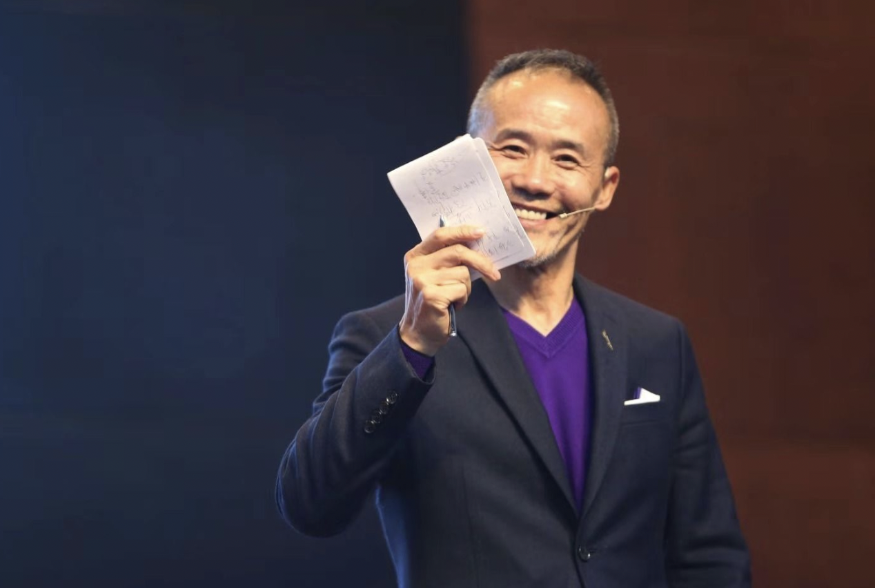 71岁选择重新创业王石挑战王石