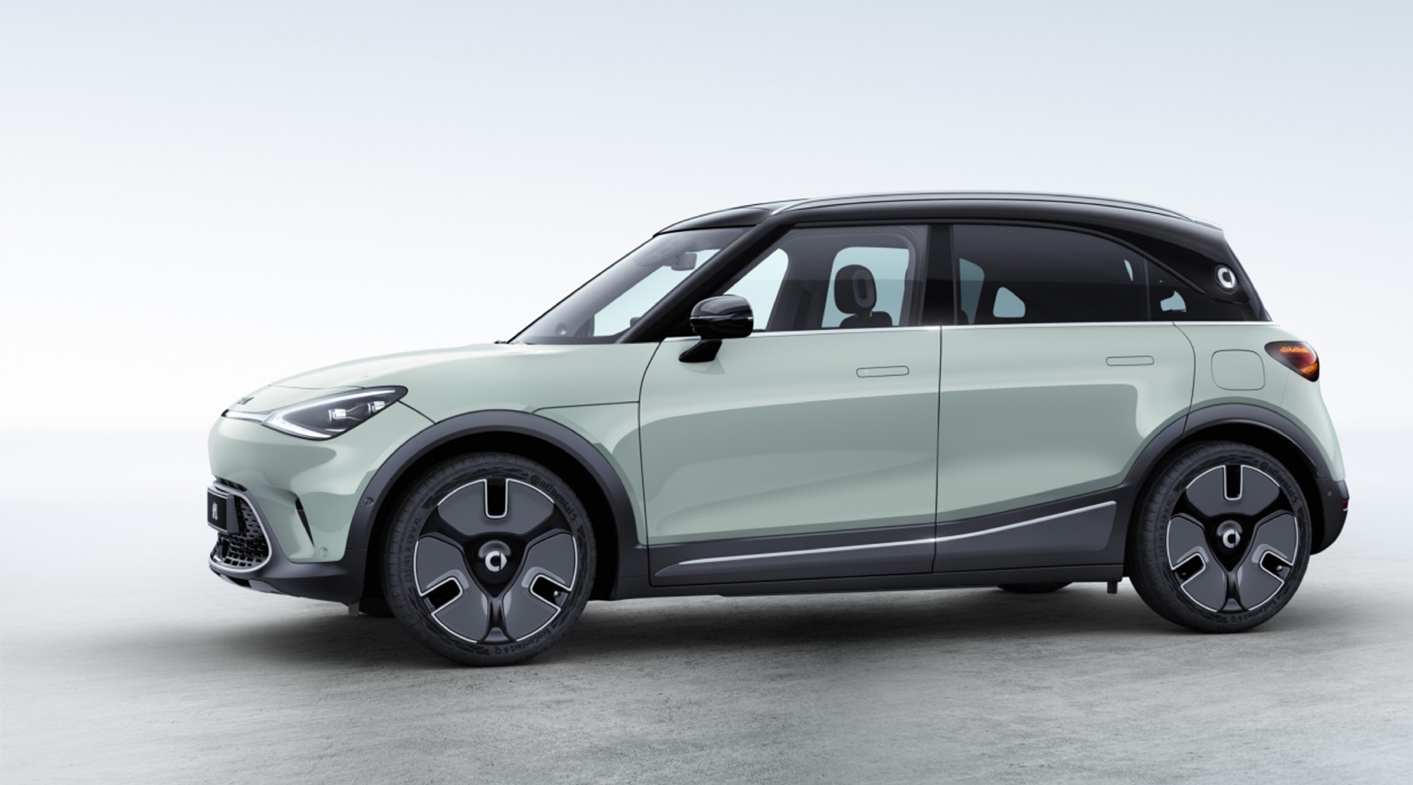 奔驰Smart系列车型和价格 迷你Smart车尺寸和续航表现