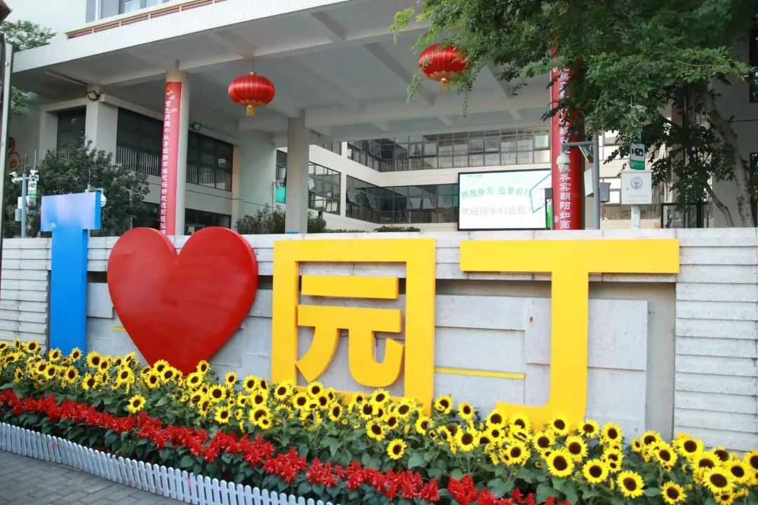 春风十里不如校园有你直击初三学子返校现场这些细节满分