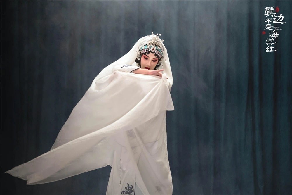 17年化6000张戏曲脸，听张军御用化妆师讲最美中国妆休闲区蓝鸢梦想 - Www.slyday.coM