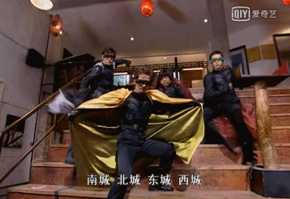 《魔幻手机》名字虽然叫魔幻,但人家还真的遵守了科幻作品的要求.