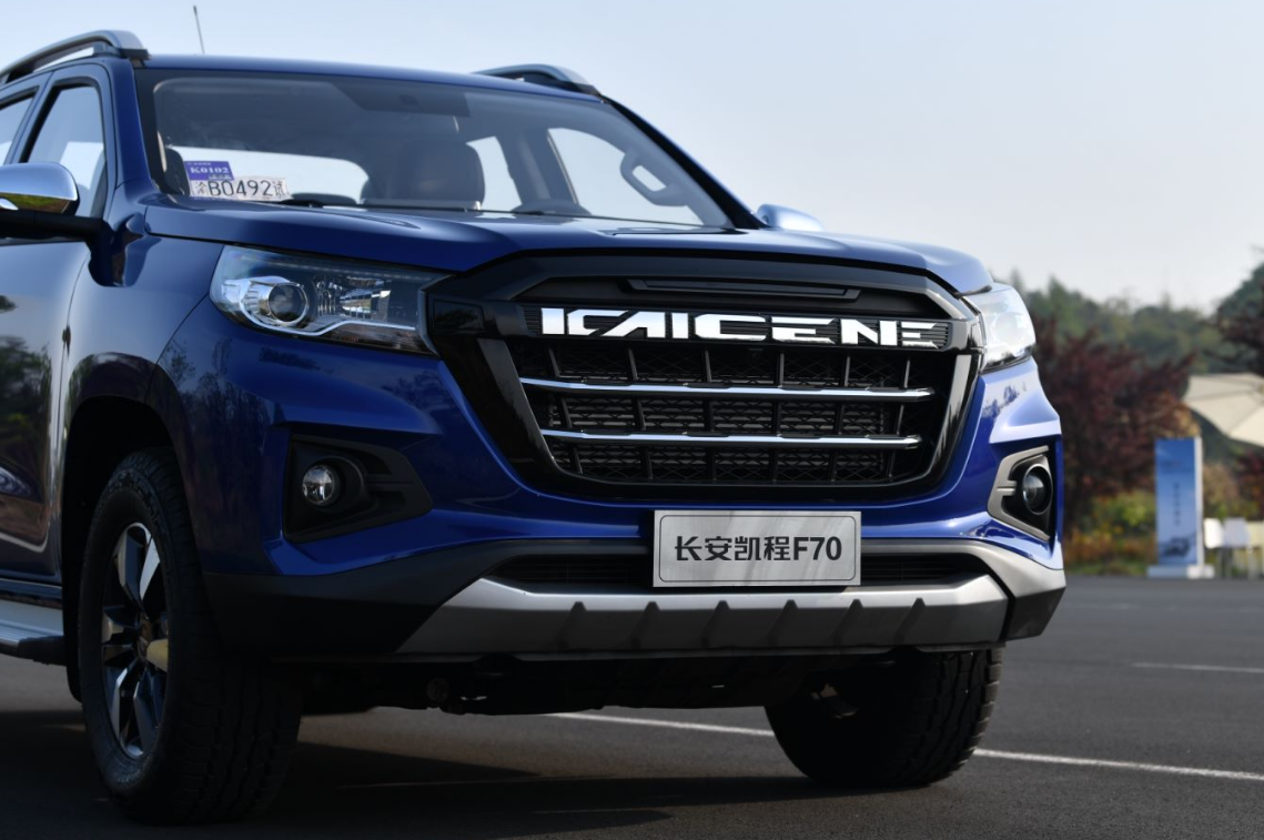 试驾长安凯程f70|皮卡乘用车化,可玩性高实用性强,是台好车-新浪汽车