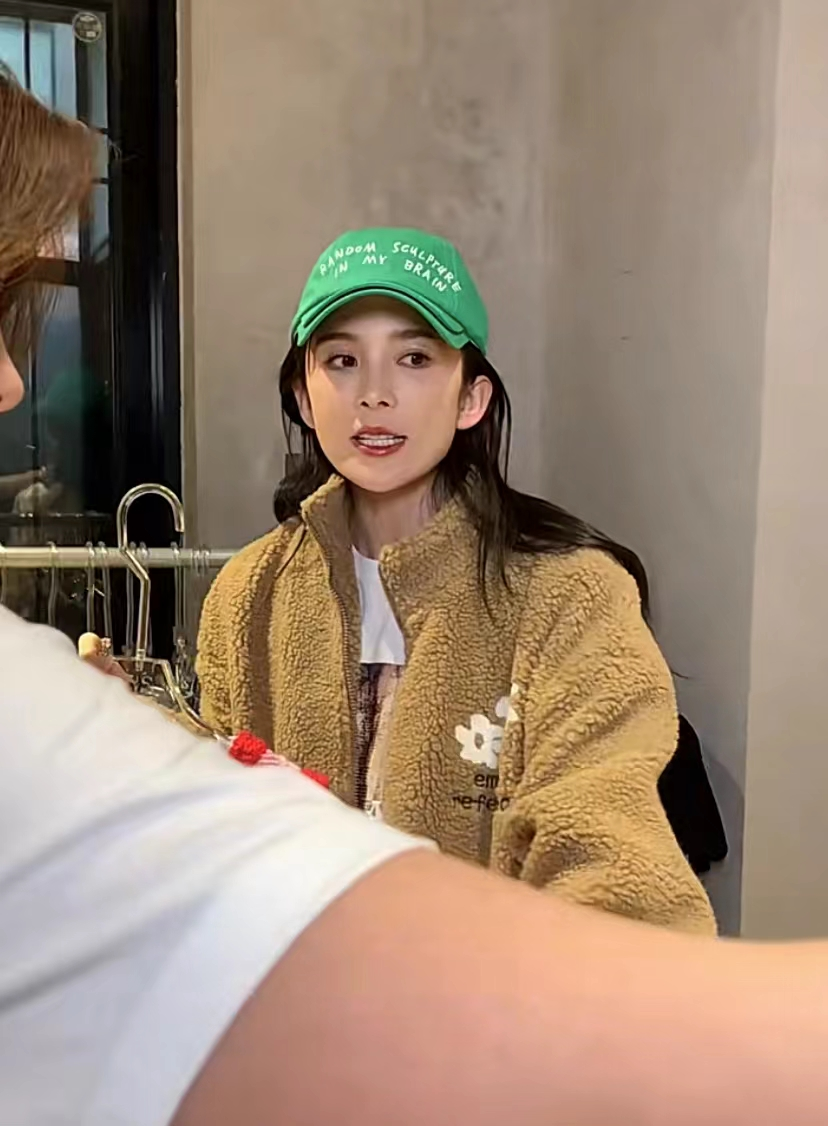 赵樱子欲借《浪姐3》翻红,本人颜值大变,如同杨幂和娜扎结合体休闲区蓝鸢梦想 - Www.slyday.coM 赵樱子欲借《浪姐3》翻红,本人颜值大变,如同杨幂和娜扎结合体休闲区蓝鸢梦想 - Www.slyday.coM