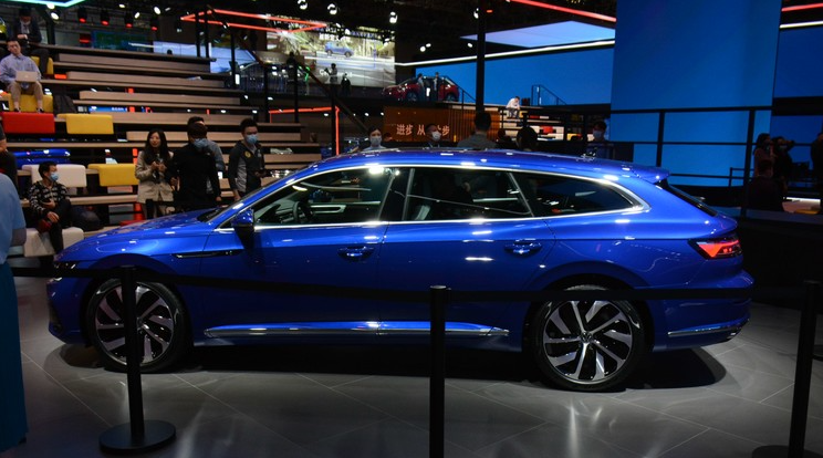 进口大众cc旅行版上市,售34.80万元,外观更运动!__财经头条