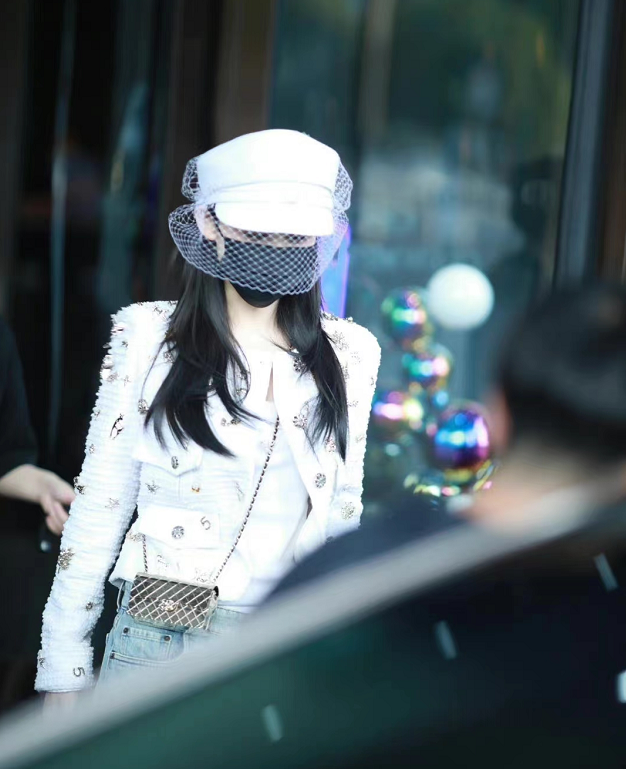 赵樱子欲借《浪姐3》翻红,本人颜值大变,如同杨幂和娜扎结合体休闲区蓝鸢梦想 - Www.slyday.coM 赵樱子欲借《浪姐3》翻红,本人颜值大变,如同杨幂和娜扎结合体休闲区蓝鸢梦想 - Www.slyday.coM