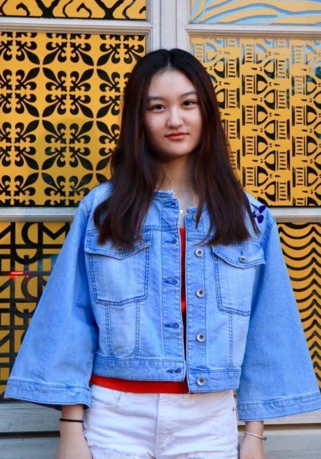 当初陆子艺在这部电视剧当中,可以说是受到了很多的争议,可是如今减肥