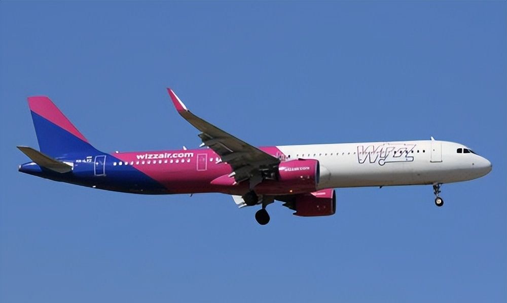 任嘉伦33岁生日，杨紫张睿留言祝福，《蓝焰突击》《请君》也动了休闲区蓝鸢梦想 - Www.slyday.coM