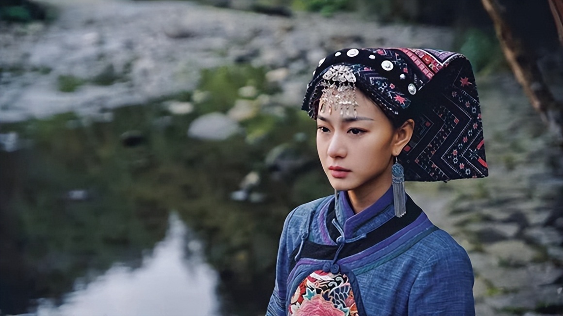 以乡村振兴为题材歌舞片电影幺妹住在十三寨15日在全国上映