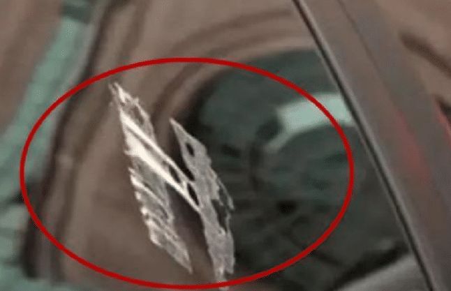 保时捷违停被贴罚单，车主：我认罚，但交警必须先赔钱休闲区蓝鸢梦想 - Www.slyday.coM