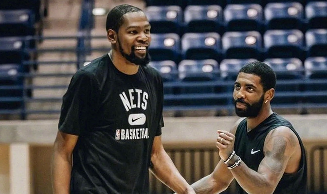 太甜了!杜兰特欧文互相说“我爱你”,蔡崇信手握冲冠最大砝码休闲区蓝鸢梦想 - Www.slyday.coM 太甜了!杜兰特欧文互相说“我爱你”,蔡崇信手握冲冠最大砝码休闲区蓝鸢梦想 - Www.slyday.coM