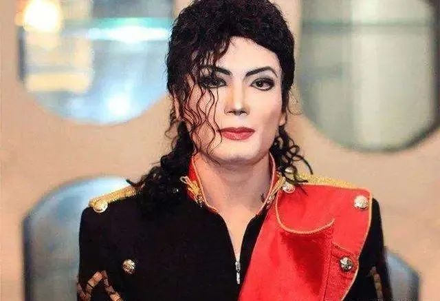 河南农村小伙因酷似杰克逊,而被好莱坞签约,走向巅峰成人生赢家休闲区蓝鸢梦想 - Www.slyday.coM 河南农村小伙因酷似杰克逊,而被好莱坞签约,走向巅峰成人生赢家休闲区蓝鸢梦想 - Www.slyday.coM