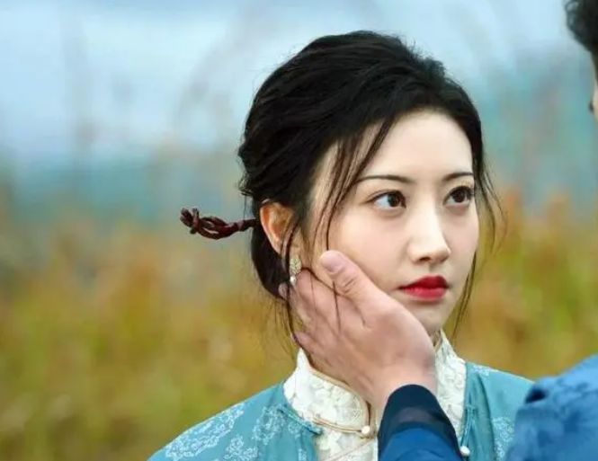 终于等到央视官宣刘亦菲力作,积压了4年,阵容奢华,有剧追了休闲区蓝鸢梦想 - Www.slyday.coM