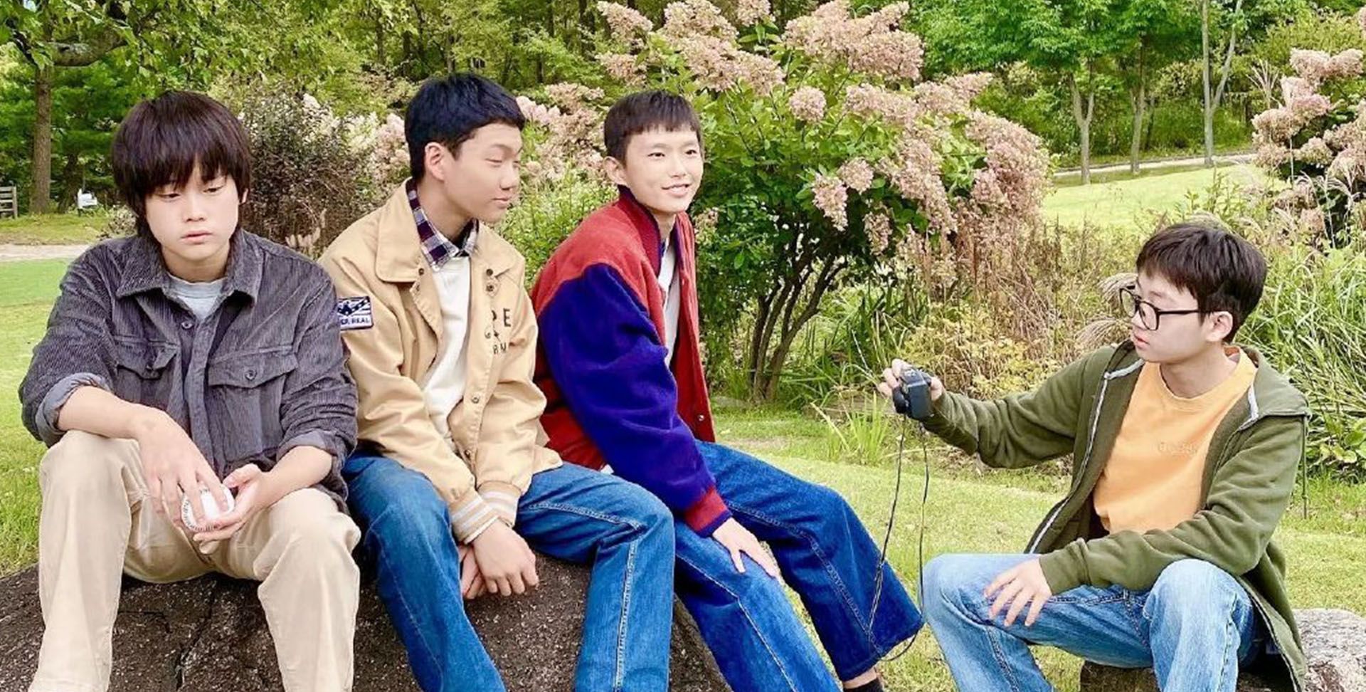 《猪猡之王》小演员们欢乐合照,戏里压抑致郁,戏外阳光又治愈|猪猡之