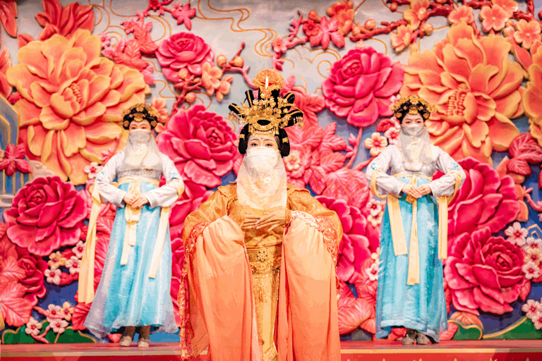 冲上全国热搜！火出圈的核酸贴纸是西安人的浪漫守护休闲区蓝鸢梦想 - Www.slyday.coM