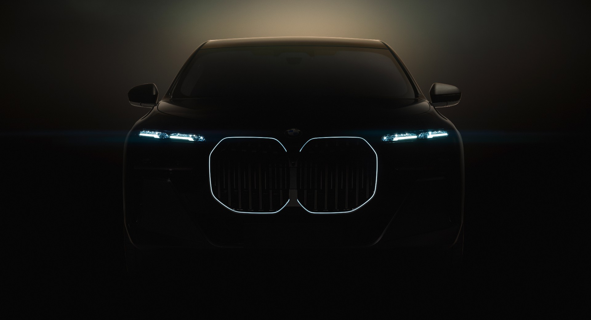 将于4月20日亮相 BMW i7最新预告图发布