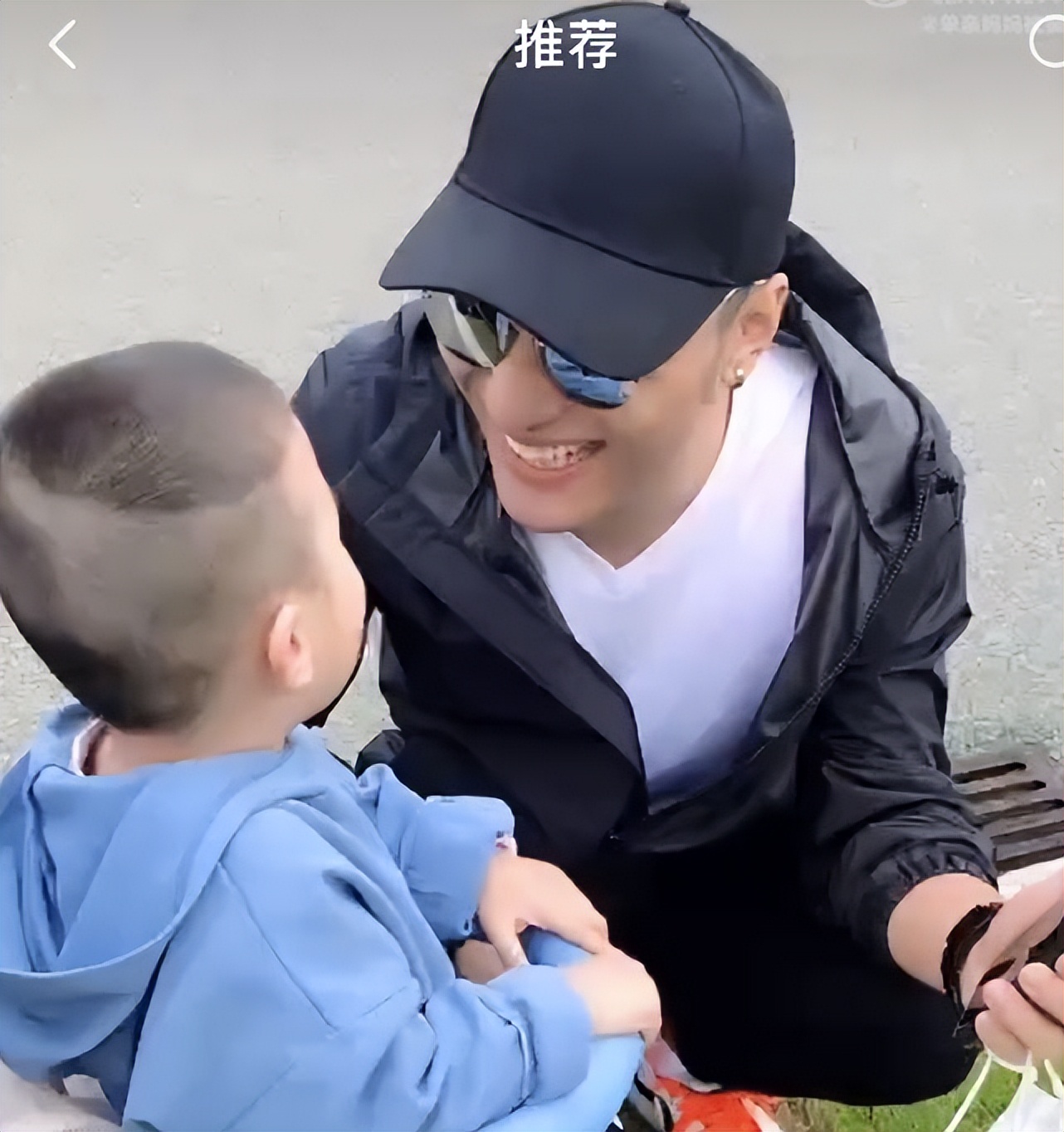 网红田一名被单亲妈妈指控,称其欺骗自己感情,骗走51万余元休闲区蓝鸢梦想 - Www.slyday.coM 网红田一名被单亲妈妈指控,称其欺骗自己感情,骗走51万余元休闲区蓝鸢梦想 - Www.slyday.coM