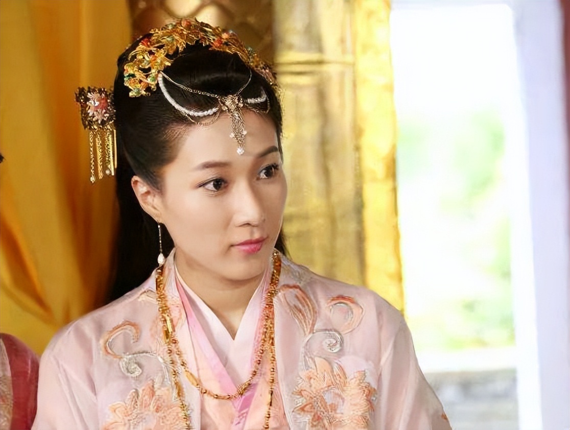 当tvb女星穿上古装颜值差距就出来了黎姿温碧霞太惊艳