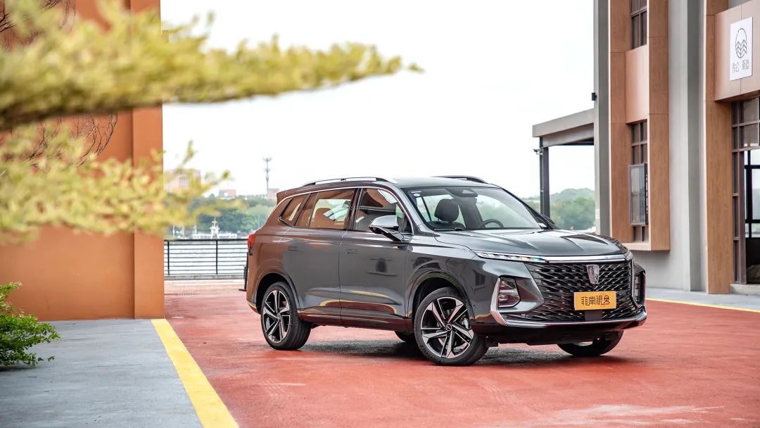 内外焕新,2.0t 爱信8at,试驾全新荣威rx5 max