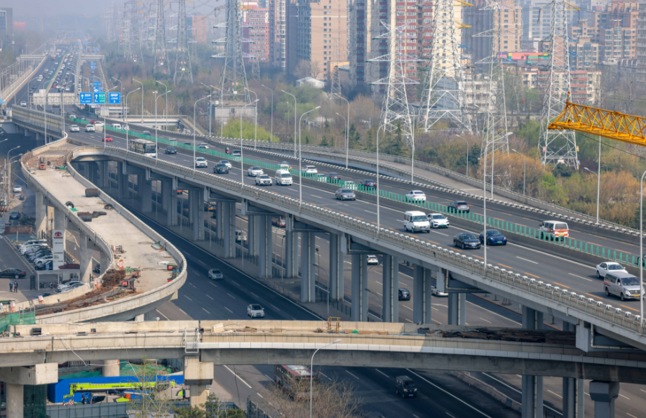 北京苹果园交通枢纽初现将连接京西交通大动脉