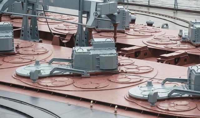 莫斯科号沉没！开战以来俄军最大损失！乌克兰导弹手能吹牛一辈子休闲区蓝鸢梦想 - Www.slyday.coM