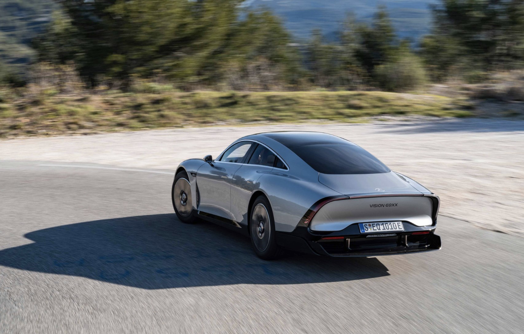 单次充电续航超1000公里梅赛德斯奔驰vision概念车完成公路实测