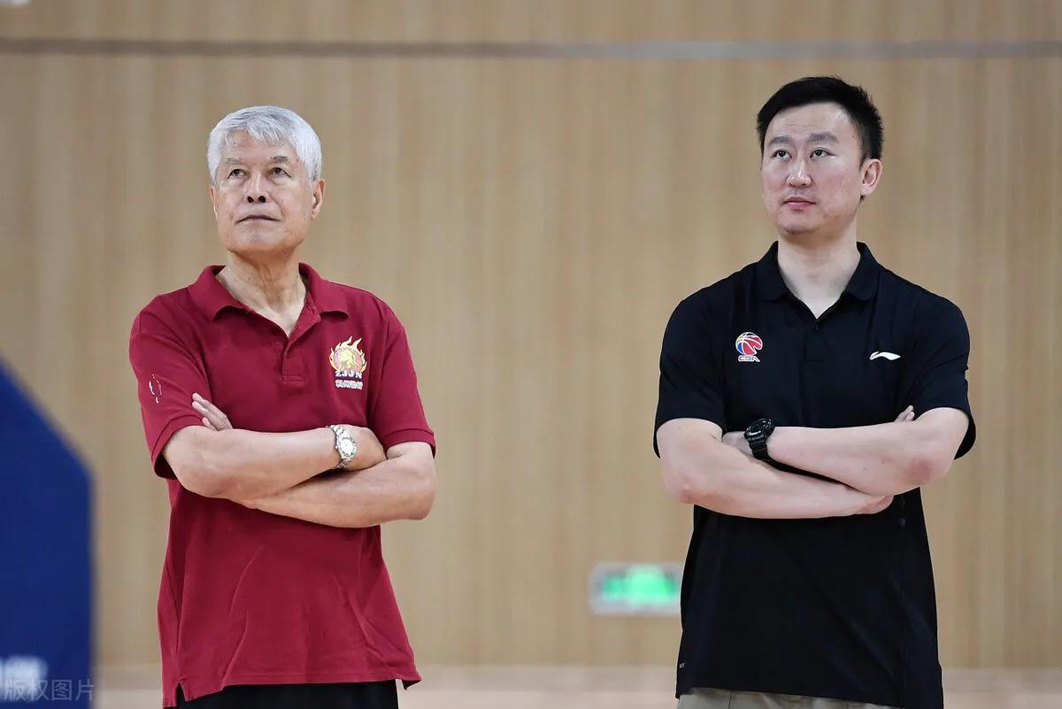 杨鸣和王博两位主教练,你们看好谁能成为今年的冠军教头?休闲区蓝鸢梦想 - Www.slyday.coM 杨鸣和王博两位主教练,你们看好谁能成为今年的冠军教头?休闲区蓝鸢梦想 - Www.slyday.coM