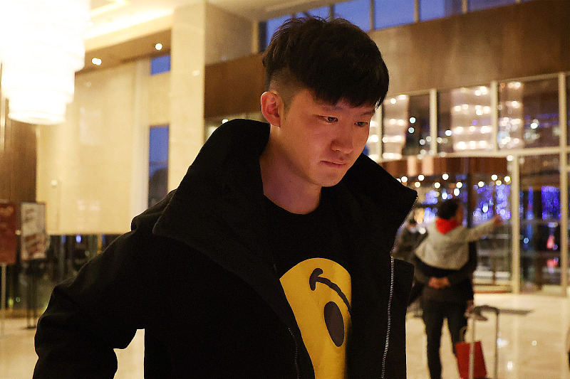 门将被球绊倒送空门!山东泰山0休闲区蓝鸢梦想 - Www.slyday.coM 门将被球绊倒送空门!山东泰山0休闲区蓝鸢梦想 - Www.slyday.coM