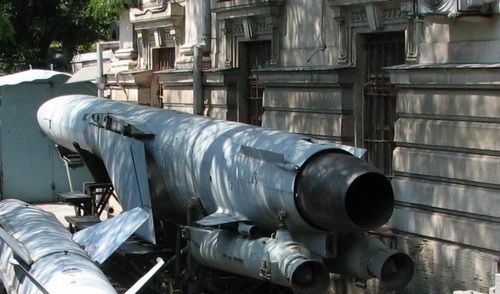 莫斯科号沉没！开战以来俄军最大损失！乌克兰导弹手能吹牛一辈子休闲区蓝鸢梦想 - Www.slyday.coM