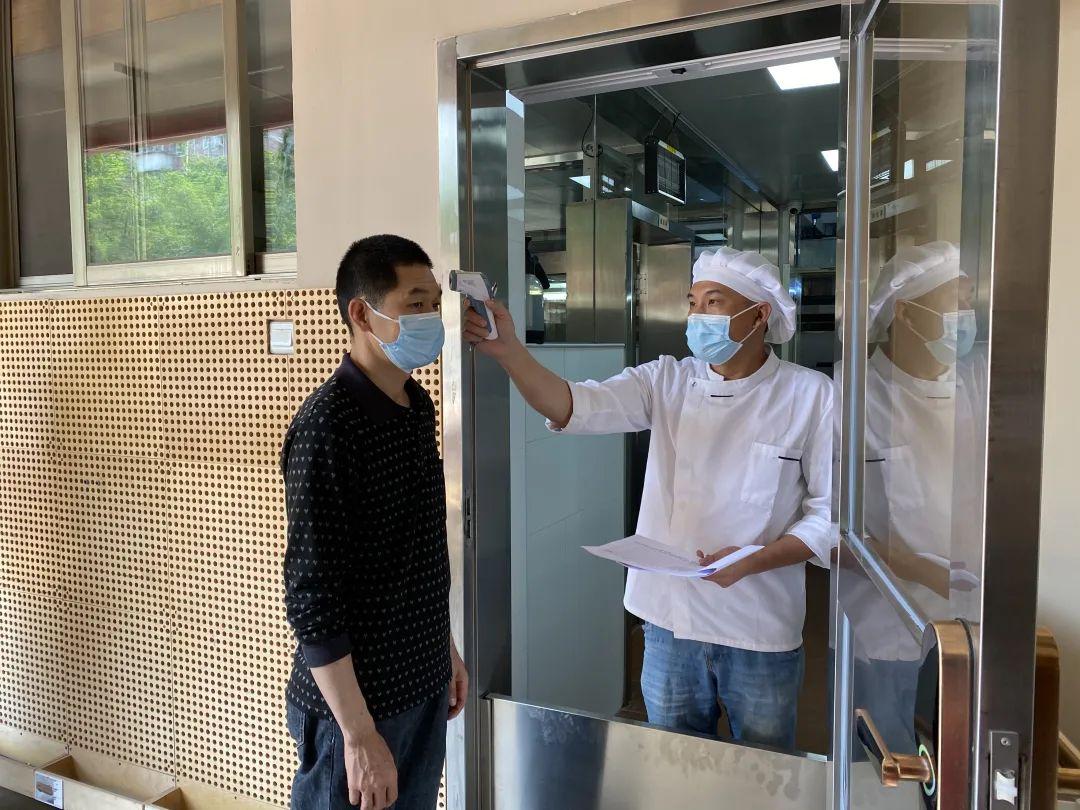 @家长们，幼儿园已做足准备，接收萌娃！休闲区蓝鸢梦想 - Www.slyday.coM