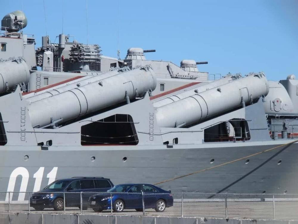 与死神赛跑！“莫斯科”号在拖回途中沉没，印证了爆炸的毁灭性休闲区蓝鸢梦想 - Www.slyday.coM