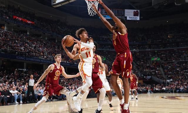 特雷杨38+9暴走,老鹰14分逆转淘汰骑士!卡佩拉伤退,加兰德21+9休闲区蓝鸢梦想 - Www.slyday.coM 特雷杨38+9暴走,老鹰14分逆转淘汰骑士!卡佩拉伤退,加兰德21+9休闲区蓝鸢梦想 - Www.slyday.coM