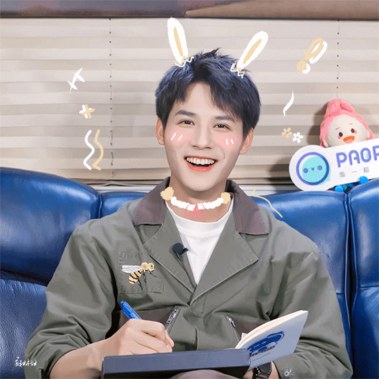 但凡有人的图库里还没有一个郑业成的表情包我都会伤心的ok