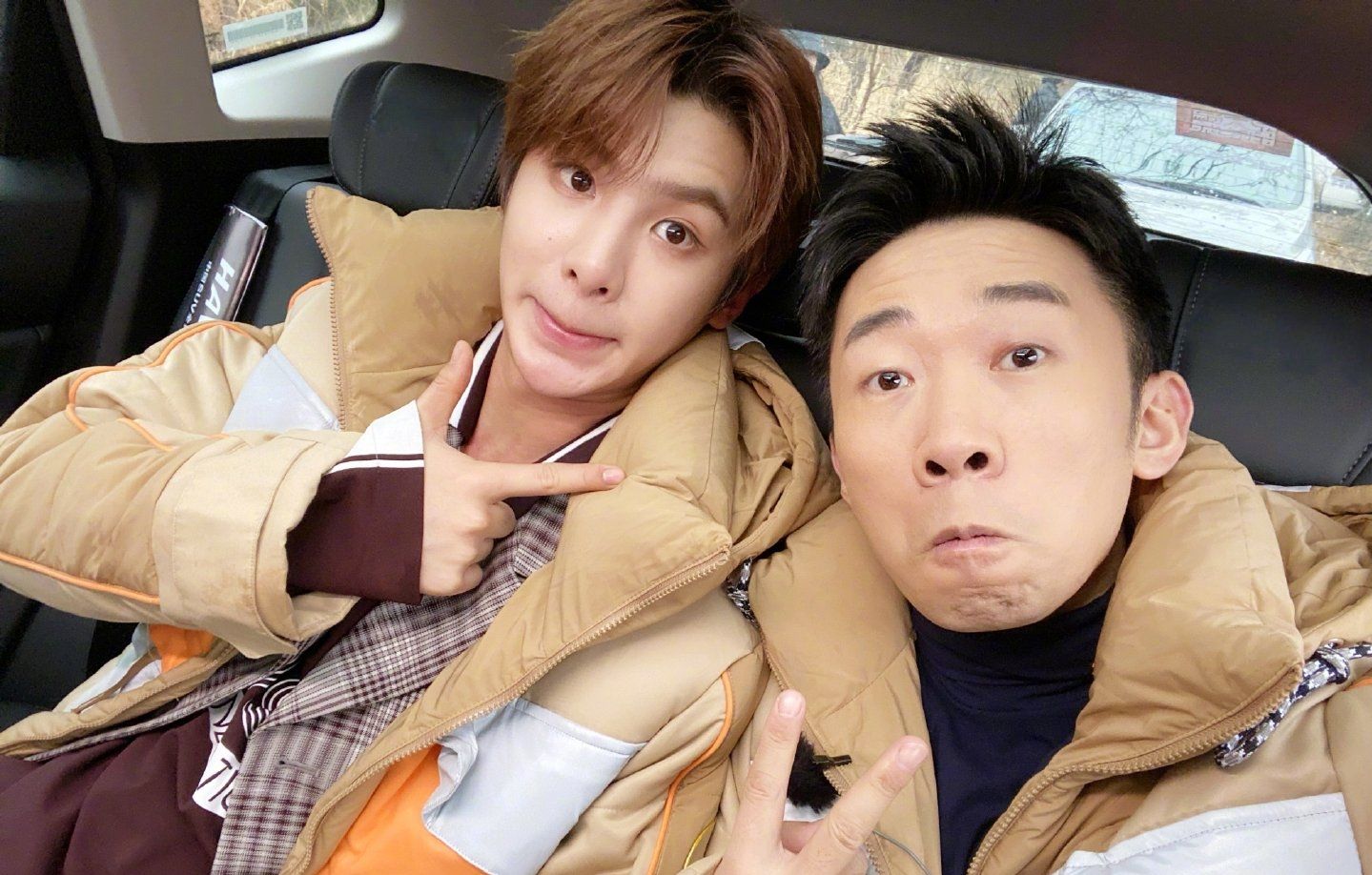 “综艺一哥”杨迪:伸手拉了黄明昊一把,给他创造了更大的舞台休闲区蓝鸢梦想 - Www.slyday.coM “综艺一哥”杨迪:伸手拉了黄明昊一把,给他创造了更大的舞台休闲区蓝鸢梦想 - Www.slyday.coM